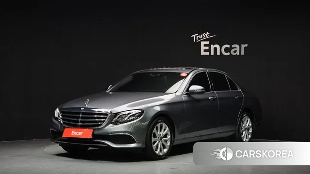 Mercedes-Benz E-Class W213 2018 Серый из Кореи