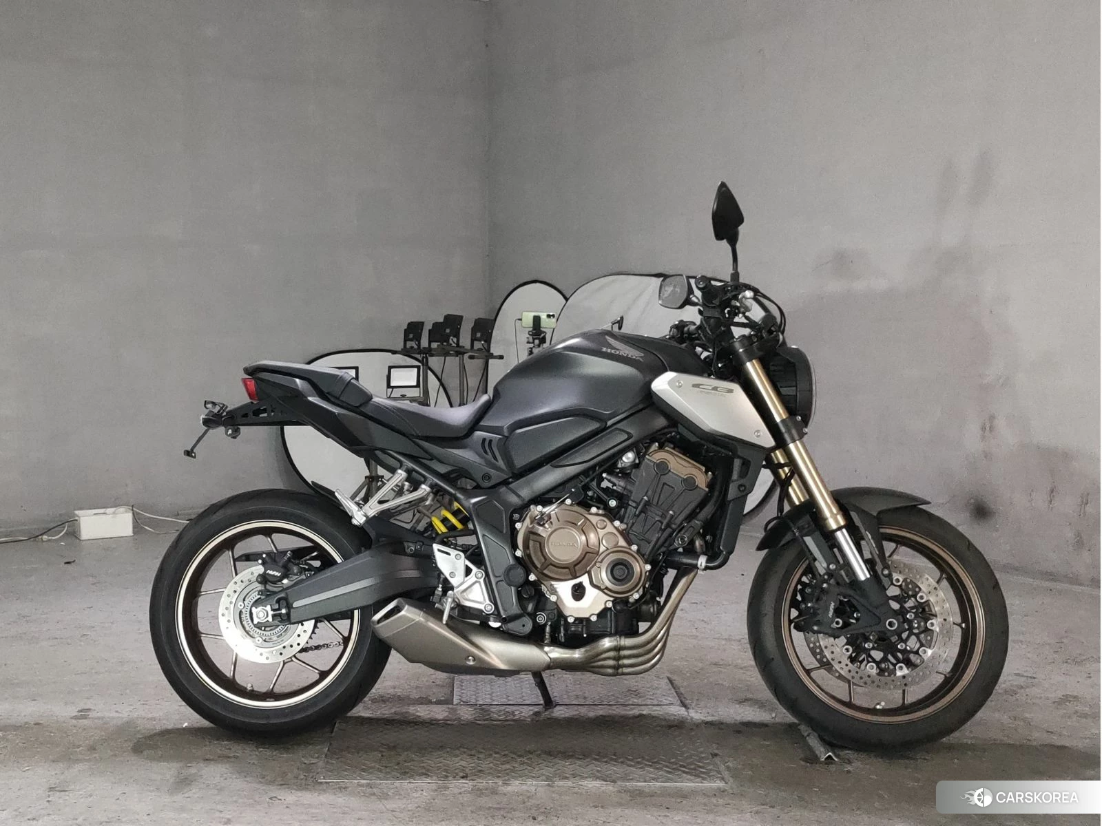 Проданный Honda CB650R 2022 из Японии, фото 3