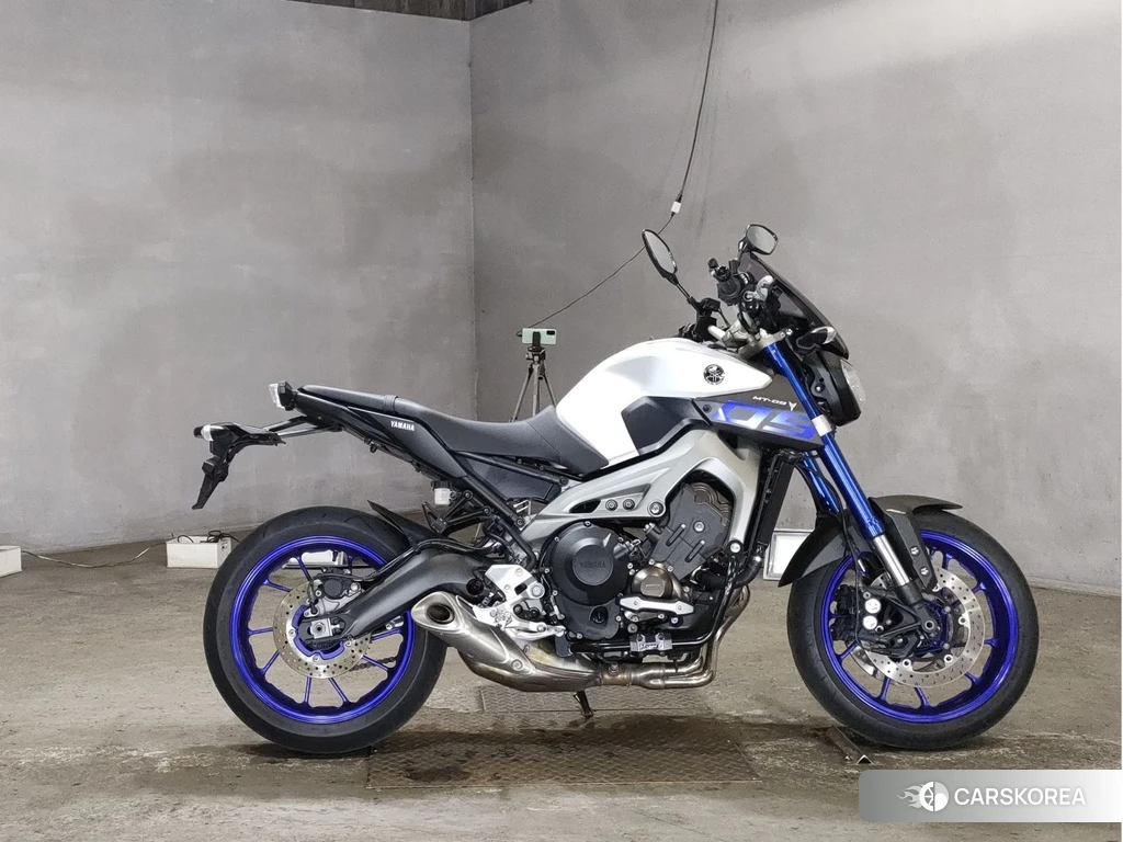 Проданный Yamaha MT-09 2017 из Японии