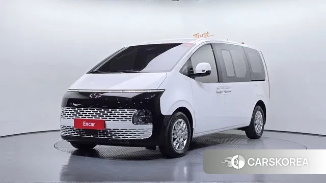 Hyundai Staria 2023 Белый из Кореи
