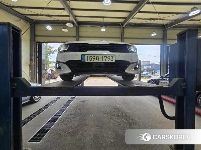 Kia K5 3rd generation 2022 Белый из Кореи