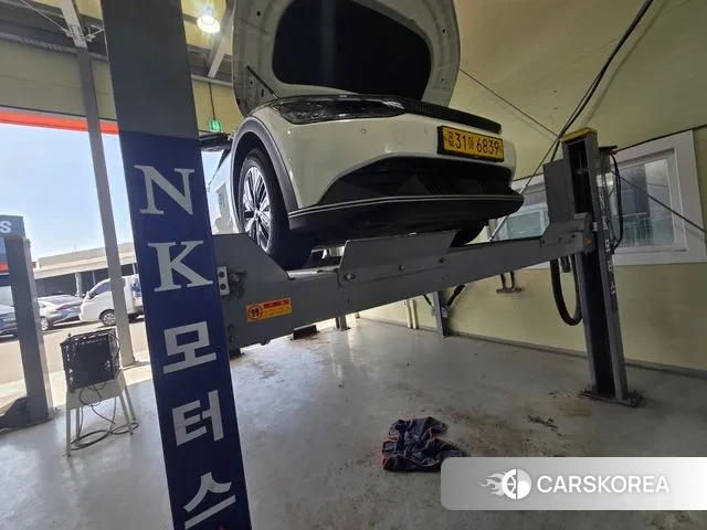 Kia EV6 2023 Белый из Кореи