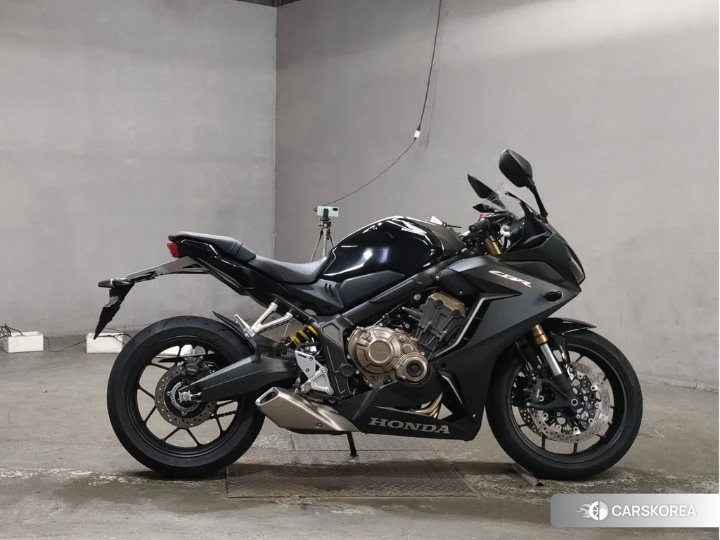 Проданный Honda CBR650R 2022 из Японии, фото 2