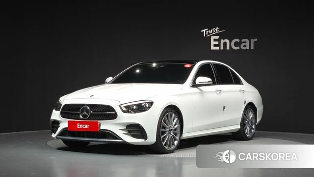 Mercedes-Benz E-Class W213 2021 Белый из Кореи
