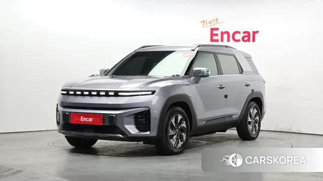 Ssangyong Torres EVX 2024 Светло-серебряный цвет из Кореи