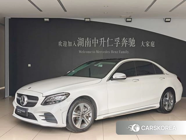 Mercedes-Benz Class C 2019 Белый из Китая