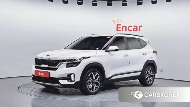 Kia Seltos 2021 Белый из Кореи