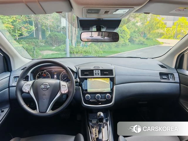 Nissan TIIDA 2023 Белый из Китая