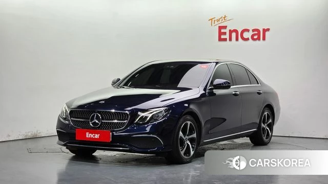 Mercedes-Benz E-Class W213 2019 Синий из Кореи