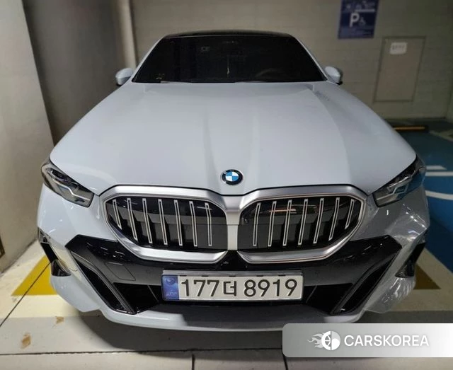 BMW 5 Series (G60) 2024 Серый из Кореи