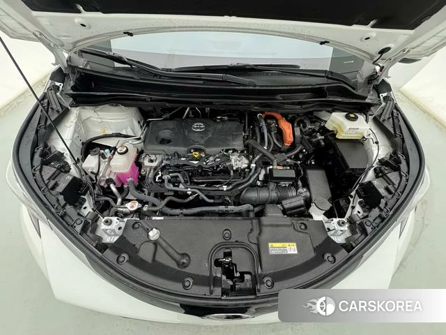 Toyota Saina 2025 Белый из Китая