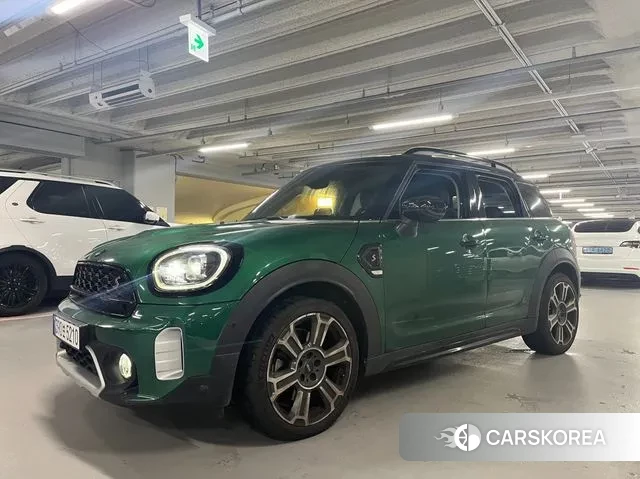 Mini Cooper S Countryman 2023 Темно-зеленый из Кореи