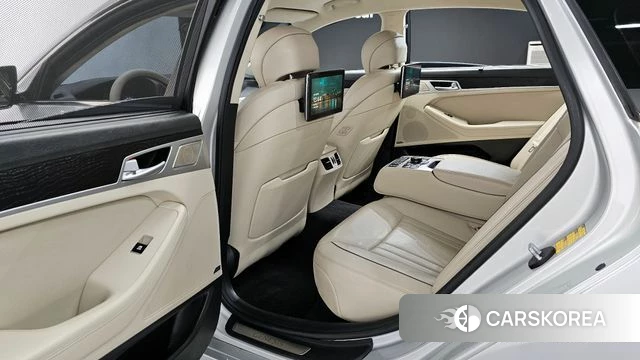 Genesis G80 2019 Серебряный из Кореи