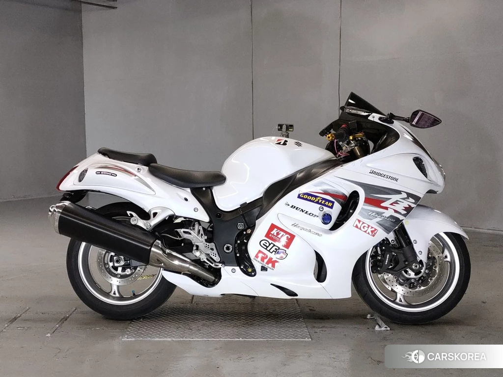 Проданный Suzuki GSX1300R HAYABUSA 2012 из Японии