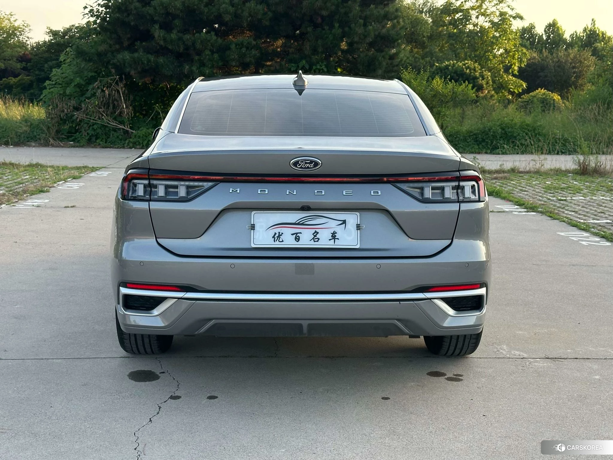 Ford Mondeo 2023 Темно-серый из Китая