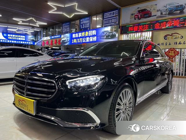 Mercedes-Benz E-class 2022 Черный из Китая