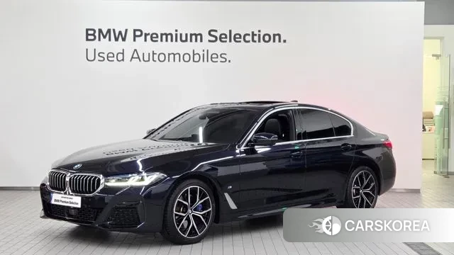 BMW 5 Series (G30) 2023 Черный из Кореи