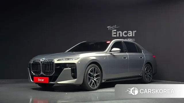 BMW 7 Series (G70) 2025 Серый из Кореи