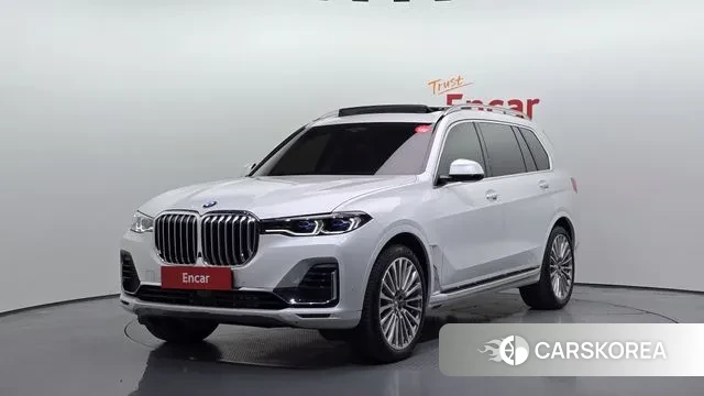 BMW X7 (G07) 2022 Белый из Кореи