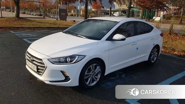 Hyundai Avante AD 2018 Белый из Кореи