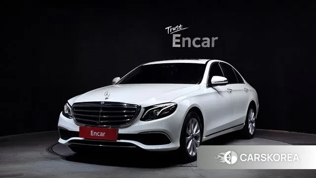 Mercedes-Benz E-Class W213 2020 Белый из Кореи