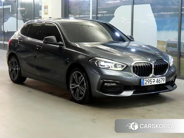 BMW 1 Series (F40) 2020 Серый из Кореи