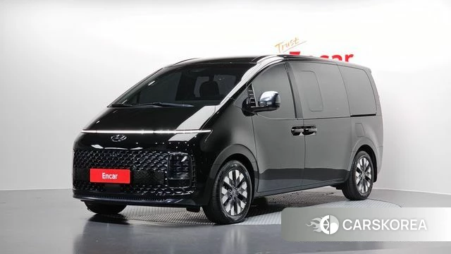 Hyundai Staria 2023 Черный из Кореи