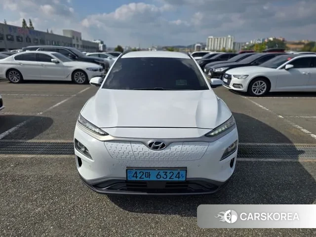 Hyundai Kona Electric 2019 Белый из Кореи