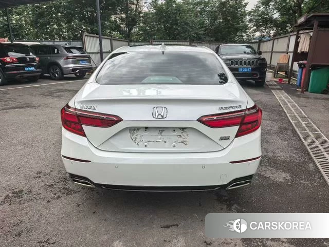 Honda Yingshipai 2022 Белый из Китая
