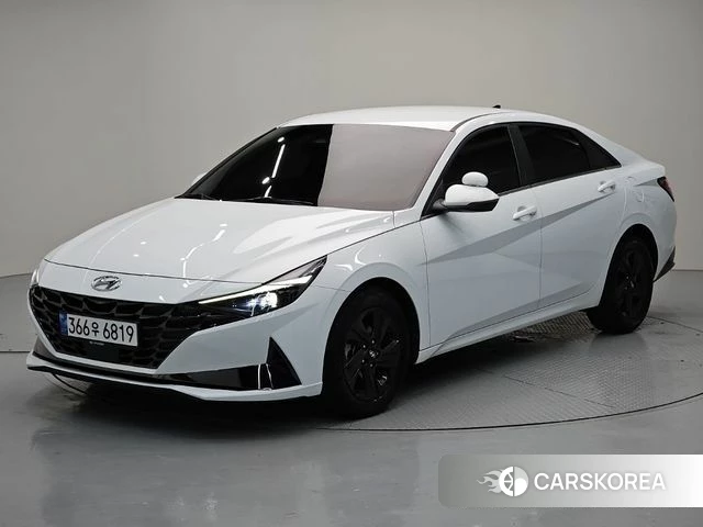 Hyundai Avante (CN7) 2021 Белый из Кореи
