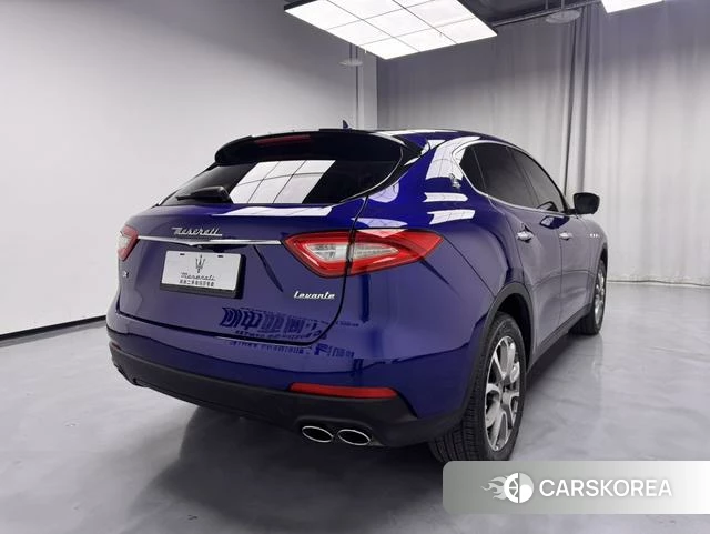 Maserati Levante 2019 Синий из Китая