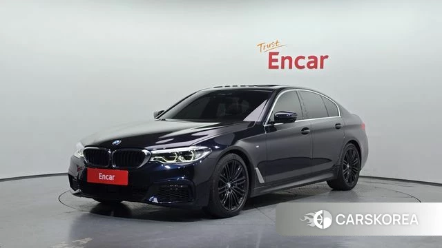 BMW 5 Series (G30) 2019 Черный из Кореи