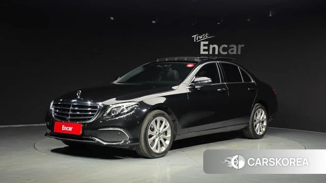 Mercedes-Benz E-Class W213 2019 Черный из Кореи