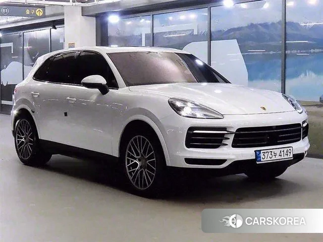 Porsche Cayenne (PO536) 2023 Белый из Кореи