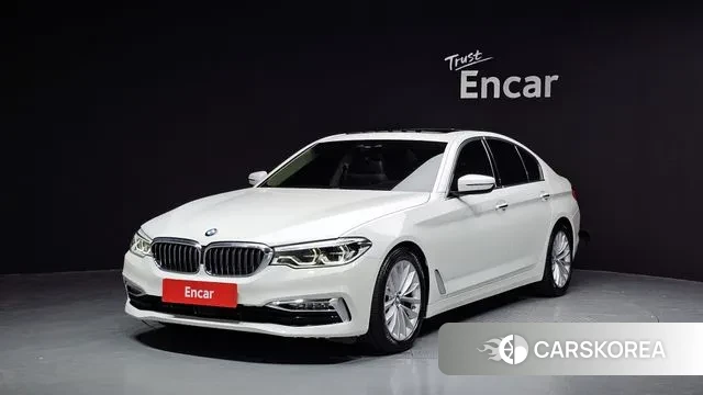 BMW 5 Series (G30) 2018 Белый из Кореи