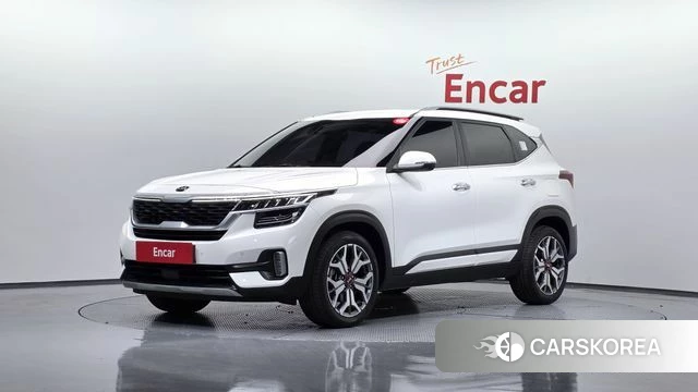Kia Seltos 2020 Белый из Кореи