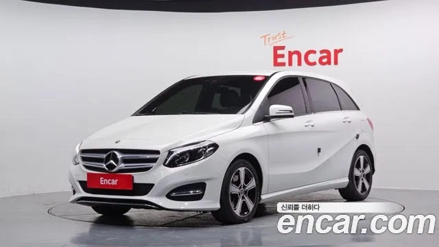 Mercedes-Benz B-Class W246 2018 Белый из Кореи