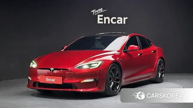 Tesla Model S 2023 Красный из Кореи