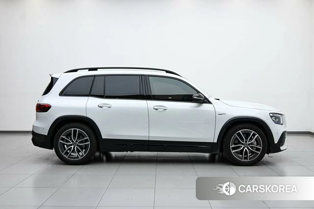 Mercedes-Benz GLB AMG 2023 Белый из Китая