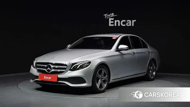 Mercedes-Benz E-Class W213 2019 Серебряный из Кореи