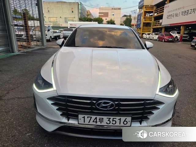 Hyundai Sonata (DN8) 2020 Жемчужный цвет из Кореи