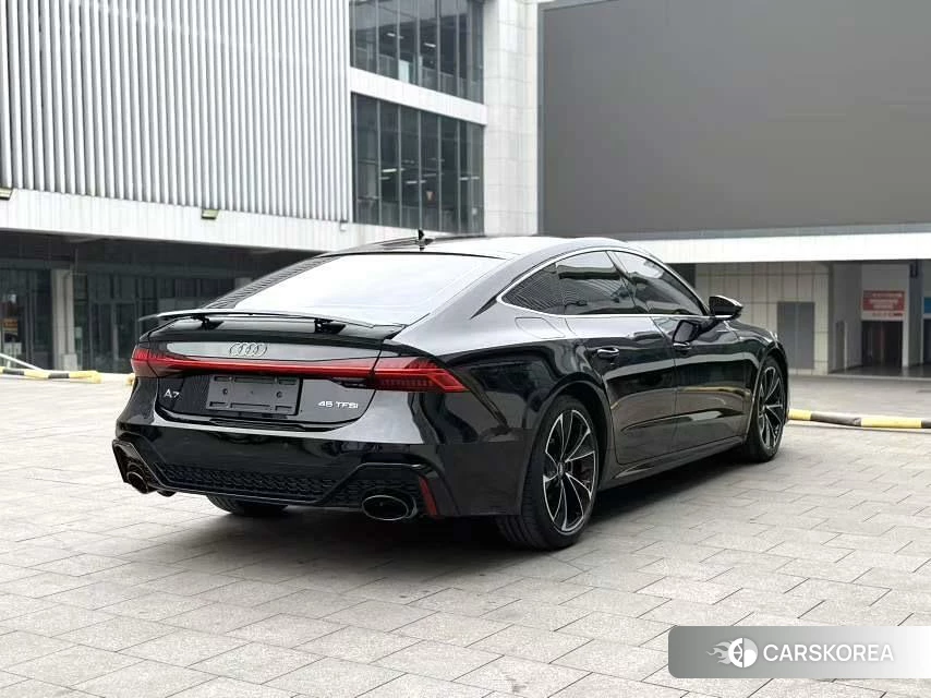 Audi A7 2020 Черный из Китая