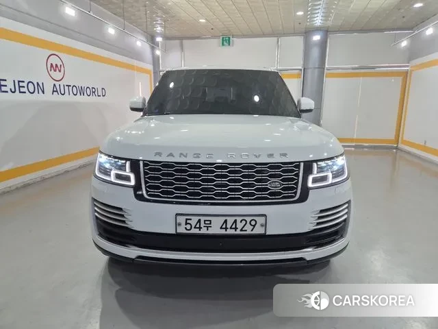 Land Rover Range Rover 4th Generation 2018 Белый из Кореи