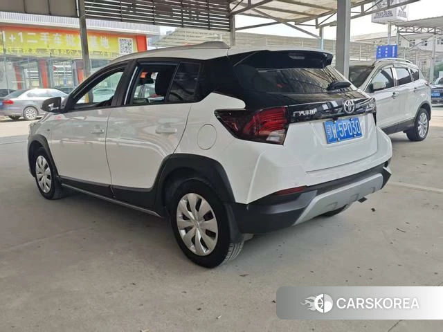 Toyota YARIS L Zhixuan 2022 Белый из Китая