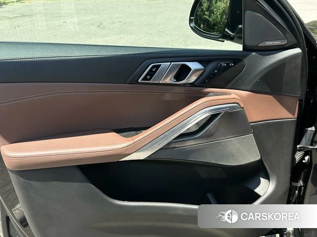 BMW X6 2021 Черный из Китая