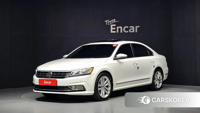 Volkswagen The New Passat 2018 Белый из Кореи