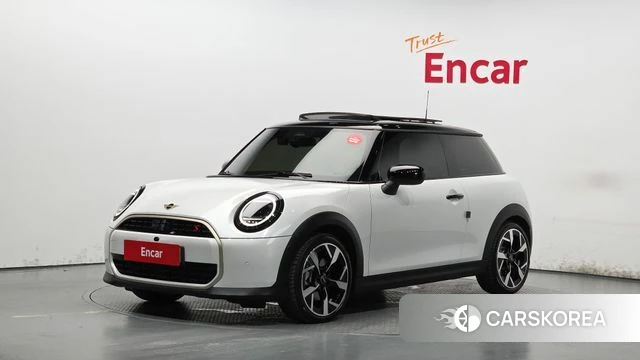 Mini Cooper S 4th Generation 2026 Белый из Кореи