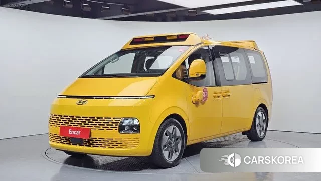Hyundai Staria 2022 Желтый из Кореи