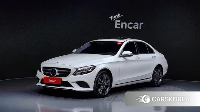 Mercedes-Benz C-Class W205 2021 Белый из Кореи