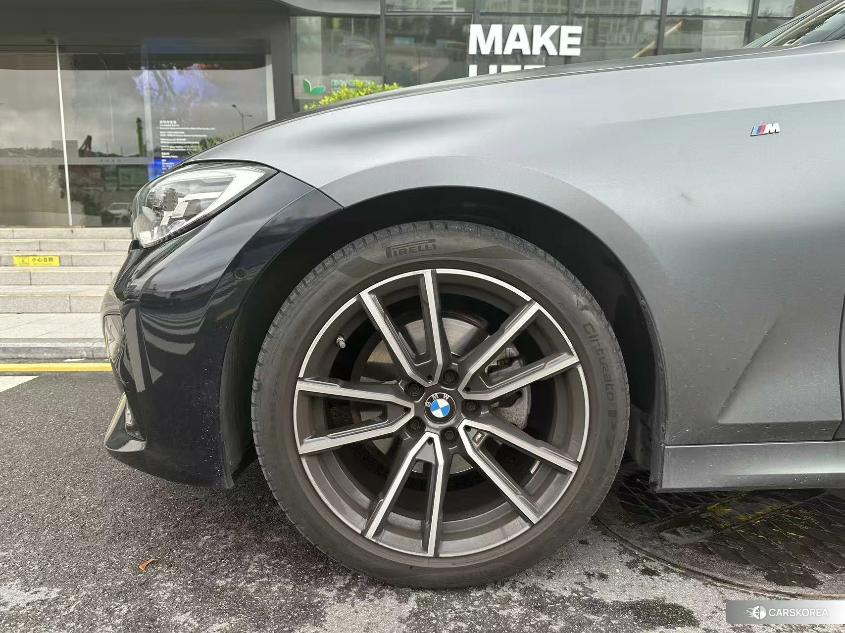 BMW 3 series 2020 Темно-серый из Китая